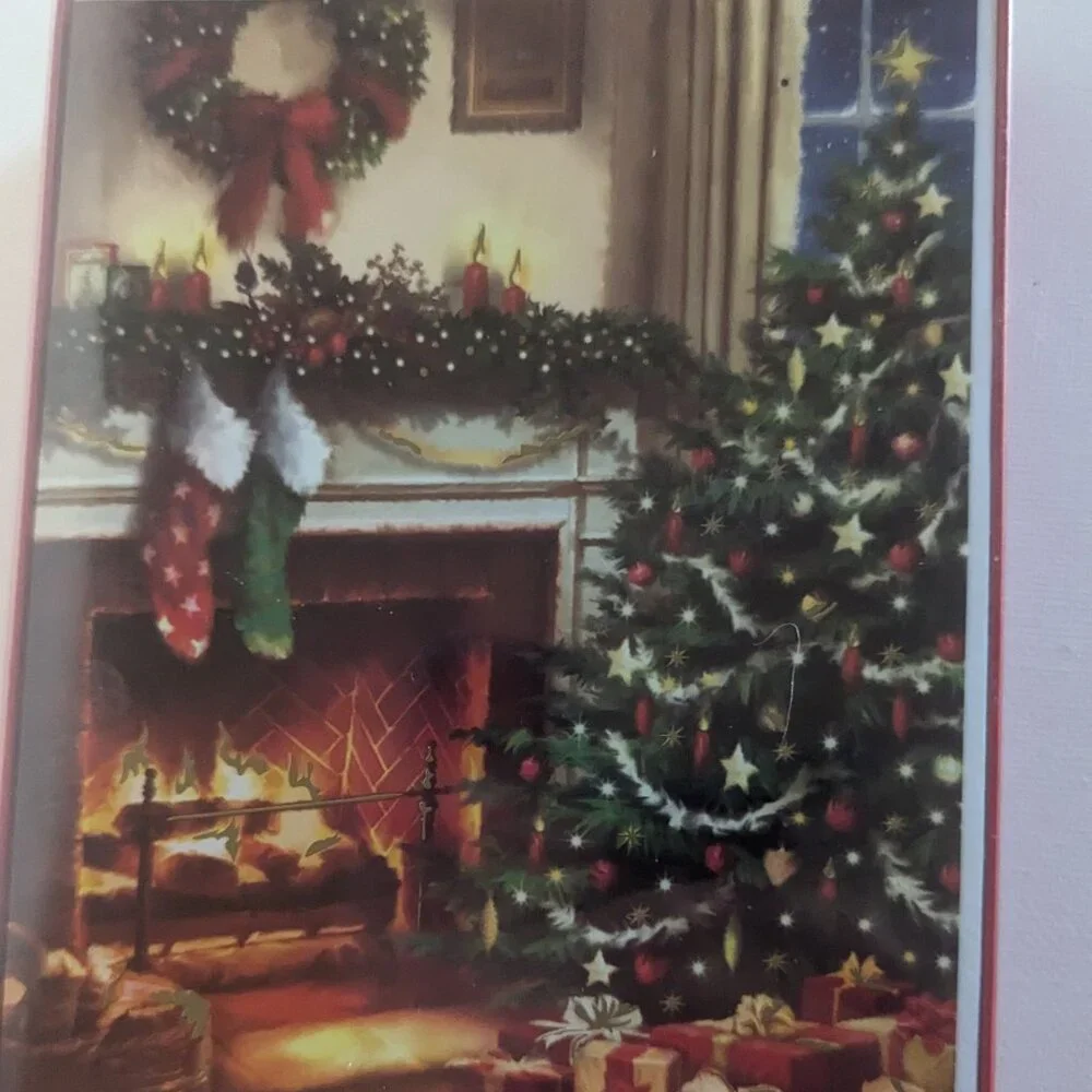 NWT 16 Cozy Christmas Tree Scene Fireplace Holiday Cards Paper Magic Sealed Box